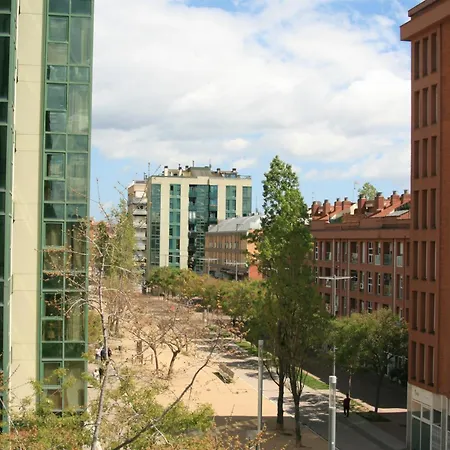 Luminoso Y Bien Ubicado En Barcelona Appartamento *